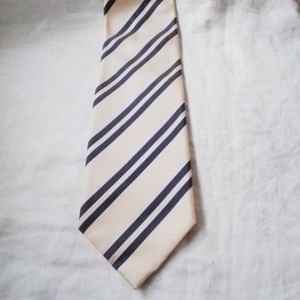 Zadi Andrew’s Tie (Italy), 100% silk